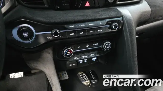 Hyundai Veloster 2020 — Şəkil 2/20