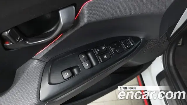 Hyundai Veloster 2020 — Şəkil 4/20