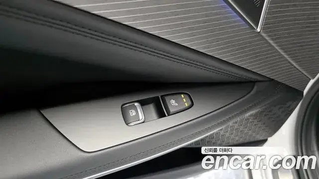 Kia K8 2025 — Photo 28/30