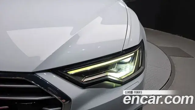 Audi A6 2021 — Şəkil 29/30