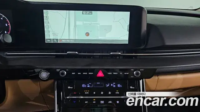 Kia Carnival 2022 — Şəkil 13/31