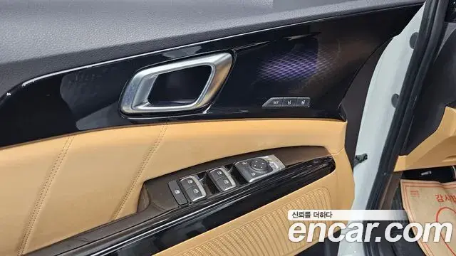 Kia Carnival 2022 — Şəkil 2/31