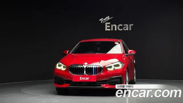 BMW 1 Series 2020 — Şəkil 15/30