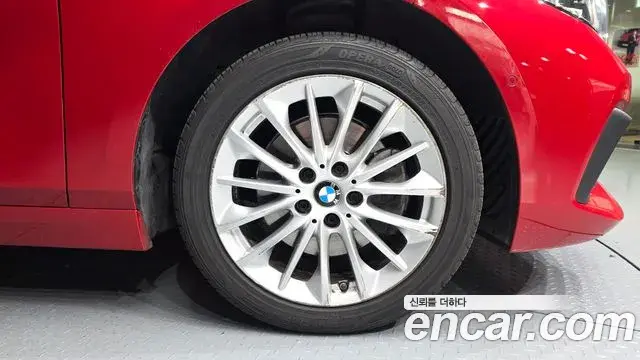 BMW 1 Series 2020 — Şəkil 2/30