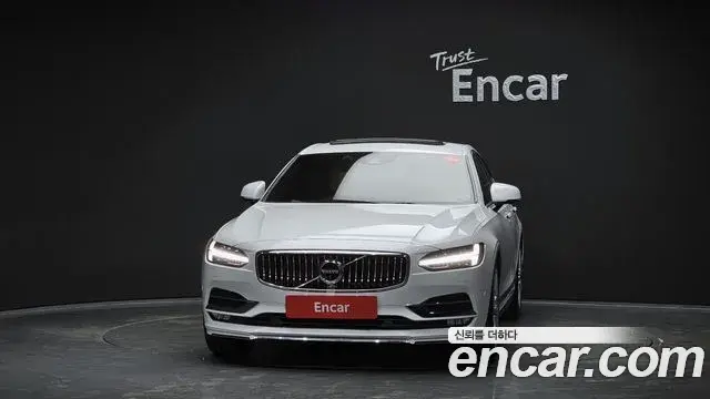 Volvo S90 2019 — Şəkil 17/30