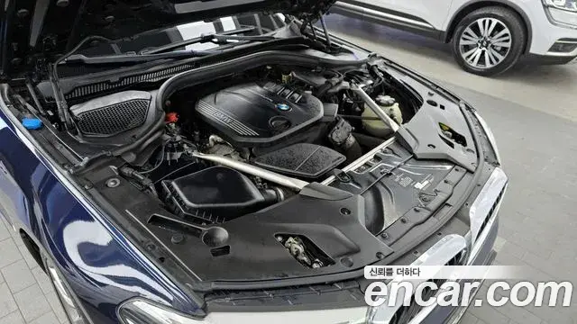 BMW 5 Series 2019 — Photo 5/20