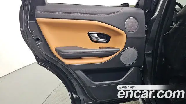 Land Rover Range Rover Evoque 2019 — ფოტო 22/35