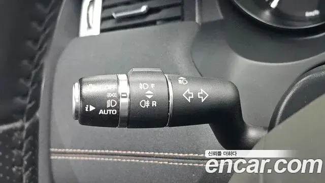 Land Rover Range Rover Evoque 2019 — ფოტო 11/35