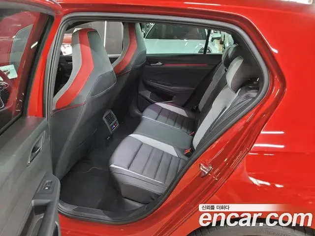 Volkswagen Golf 2023 — Şəkil 4/20
