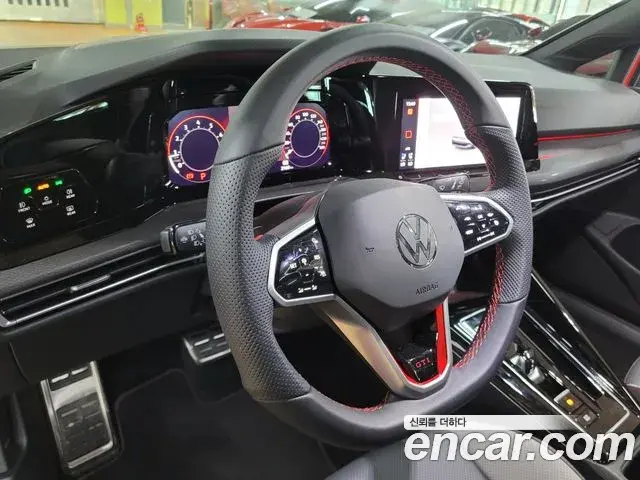 Volkswagen Golf 2023 — Şəkil 9/20