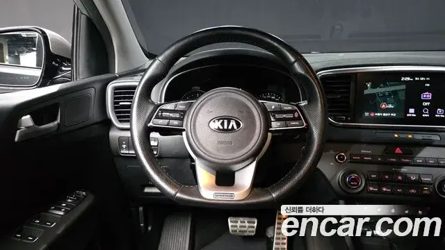 Kia Sportage The Bold 2021 — Фото 13/20