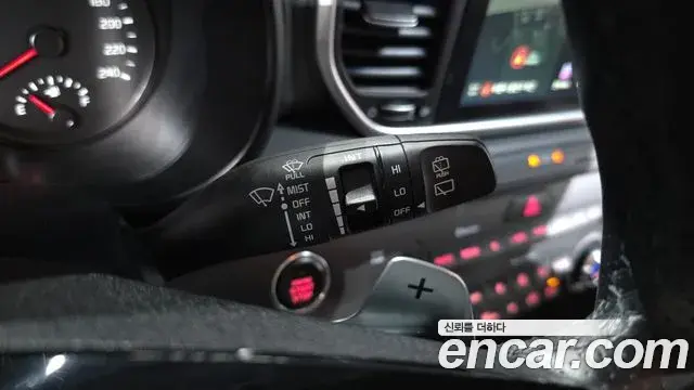 Kia Sportage The Bold 2021 — Photo 12/33