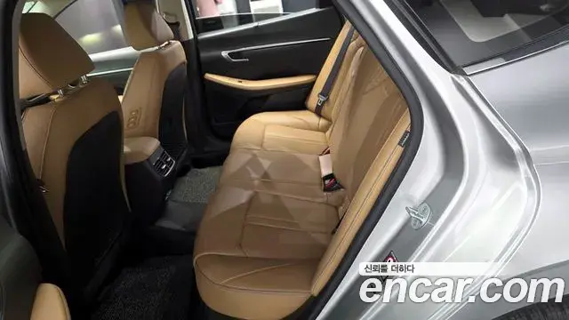 Hyundai Sonata 2019 — Фото 12/20