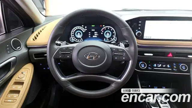 Hyundai Sonata 2019 — Фото 13/20