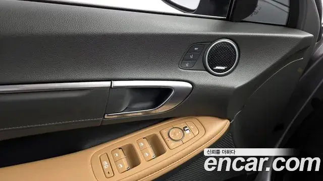 Hyundai Sonata Hybrid 2019 — ფოტო 24/32