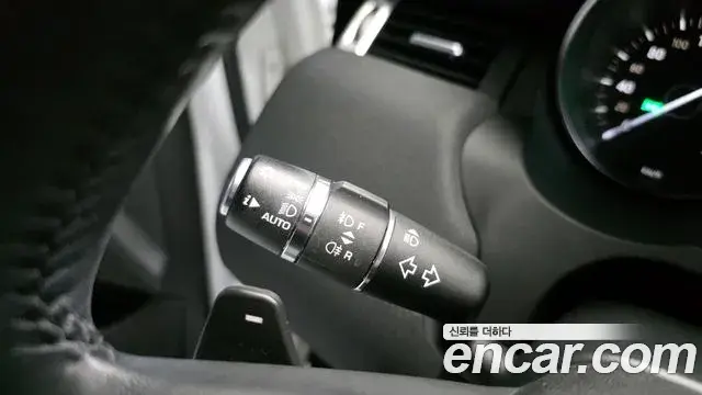 Land Rover Range Rover Evoque 2018 — ფოტო 3/20