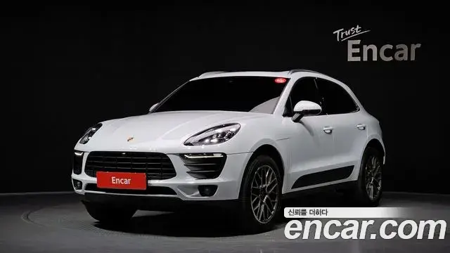 Porsche Macan 2018 — Фото 9/20