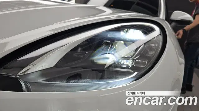 Porsche Macan 2018 — Şəkil 5/32