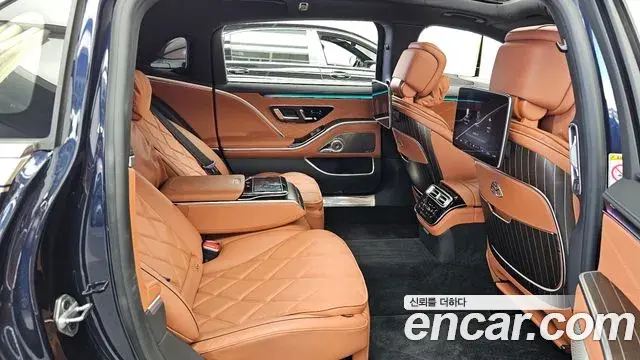 Mercedes-Benz S-Class 2022 — Фото 12/20