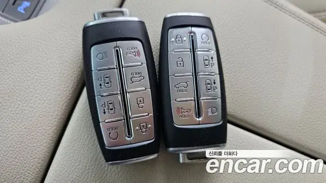 Genesis GV80 2023 — Şəkil 43/44