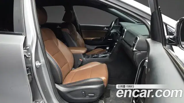 Kia Sportage The Bold 2020 — Фото 11/20