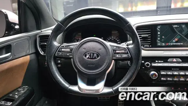 Kia Sportage The Bold 2020 — Фото 13/20