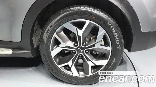 Kia Sportage The Bold 2020 — Şəkil 28/35