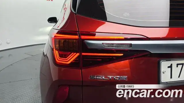 Kia Seltos 2020 — Photo 7/33