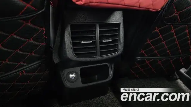 Kia Seltos 2020 — Photo 26/33