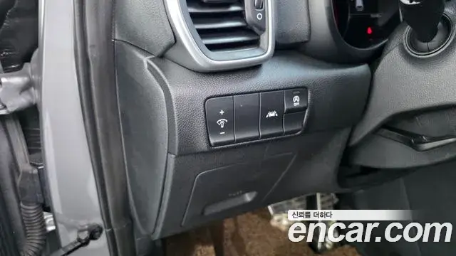 Kia Sportage The Bold 2021 — Şəkil 16/34
