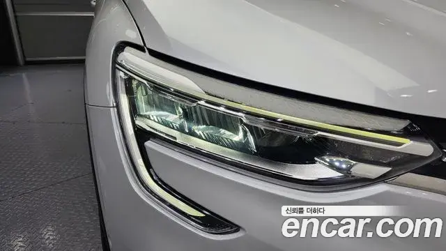 Renault Samsung XM3 2022 — ფოტო 11/34