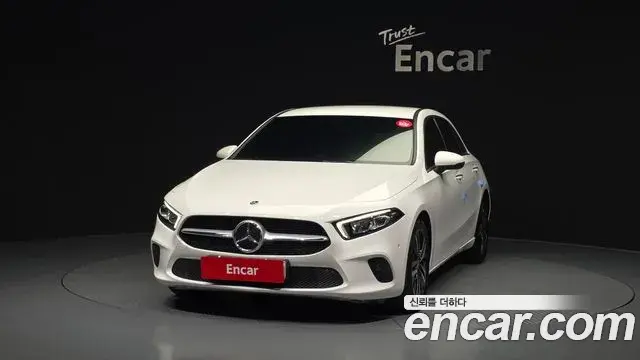 Mercedes-Benz A-Class 2021 — Şəkil 23/30