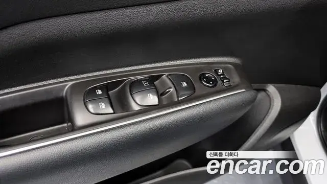 Renault Samsung QM6 2020 — ფოტო 7/31