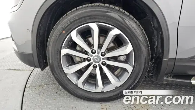 Renault Samsung QM6 2020 — ფოტო 21/39