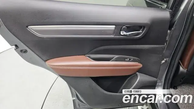 Renault Samsung QM6 2020 — ფოტო 13/39