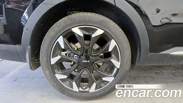 Kia Sorento 2024 — ფოტო 26/31