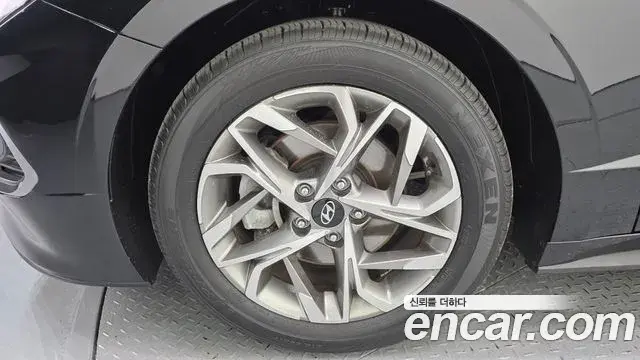 Hyundai Sonata Hybrid 2021 — Şəkil 7/20