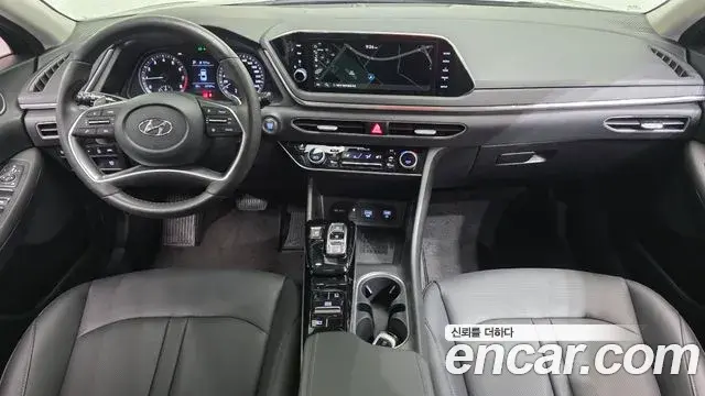 Hyundai Sonata Hybrid 2021 — Şəkil 9/20
