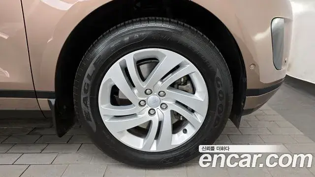 Land Rover Range Rover Evoque 2025 — Şəkil 2/32