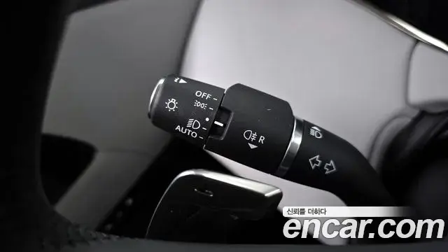 Land Rover Range Rover Evoque 2025 — Şəkil 32/32