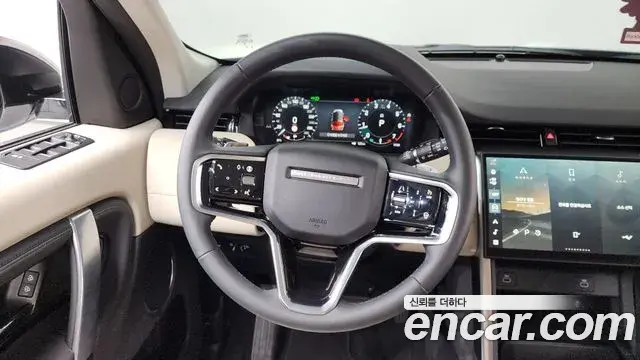 Land Rover Discovery Sport 2025 — Фото 13/20