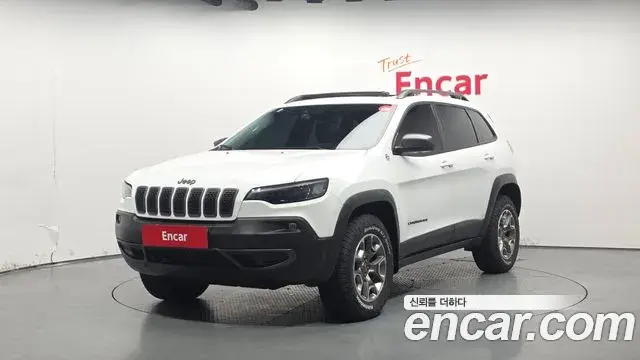 Jeep Cherokee 2021 — Фото 20/20