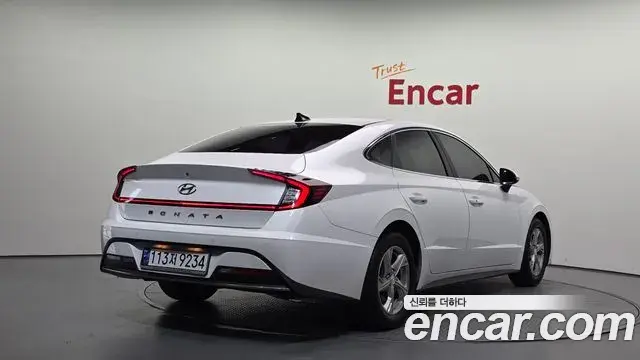 Hyundai Sonata 2019 — Фото 2/20