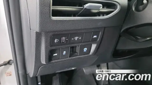 Hyundai Sonata 2019 — Фото 13/20