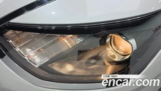 Hyundai Sonata Hybrid 2019 — Şəkil 9/31