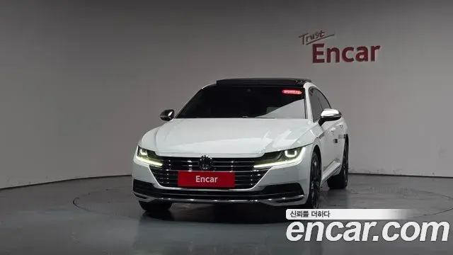 Volkswagen Arteon 2019 — Photo 33/35