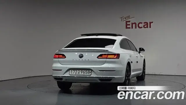 Volkswagen Arteon 2019 — Photo 30/35