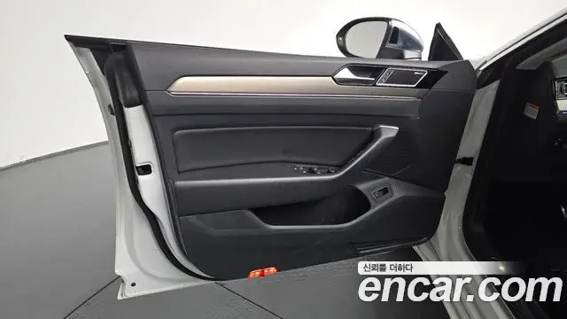 Volkswagen Arteon 2019 — Photo 2/35