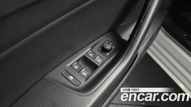 Volkswagen Arteon 2019 — Photo 14/35
