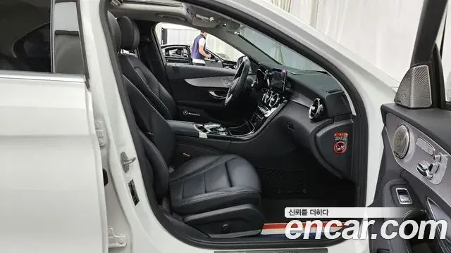 Mercedes-Benz C-Class 2020 — Фото 11/20